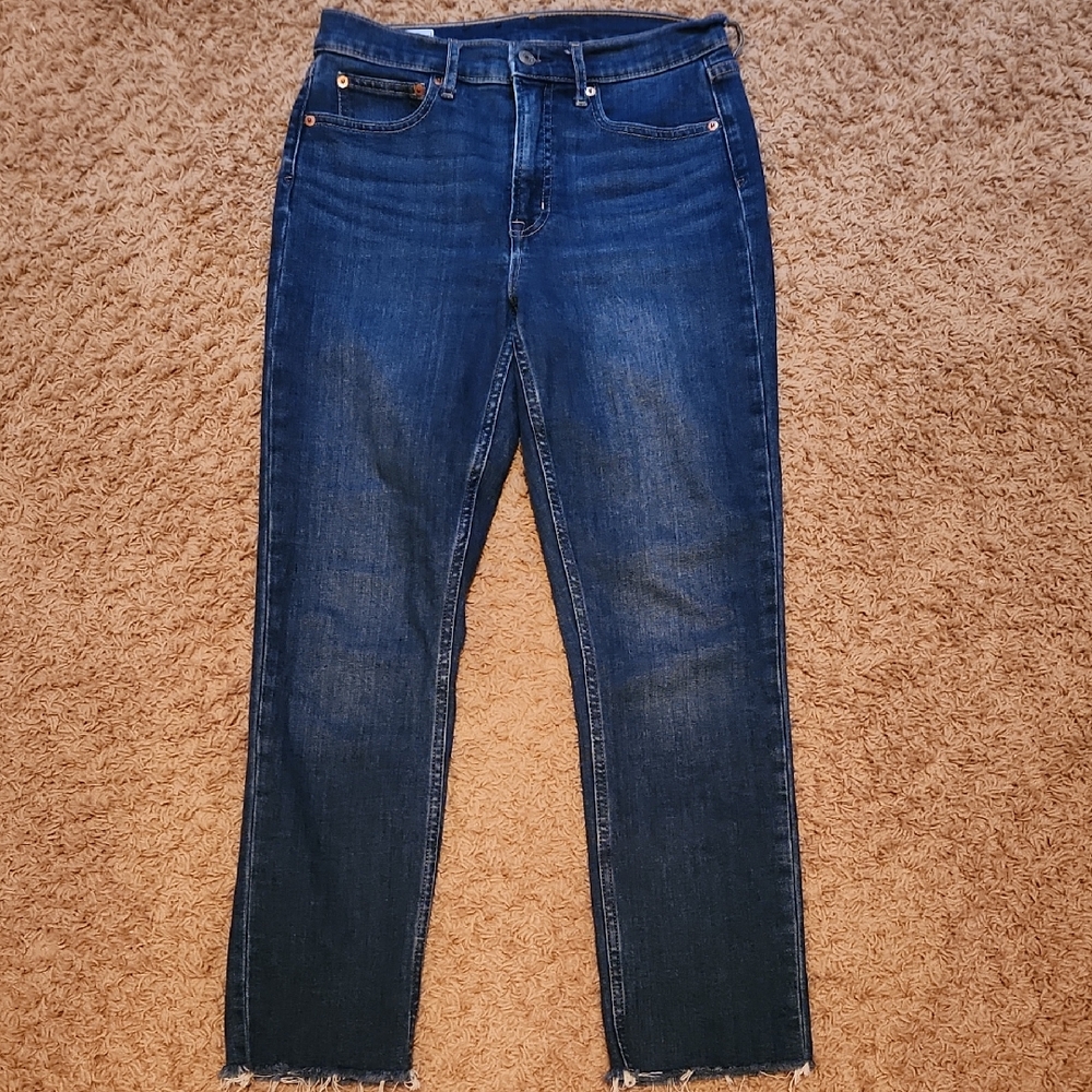 GAP High Rise Dark Blue Ankle Jeans With Raw Hem Womans Size 4R
